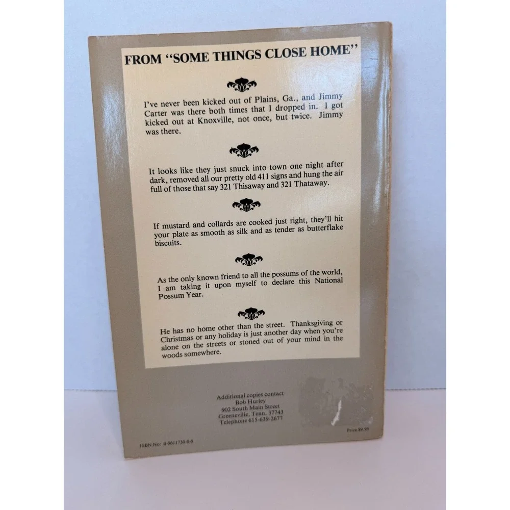 Some Things‎ Close Home by Bob Hurley Paperback Southern Stories Essays Vintage